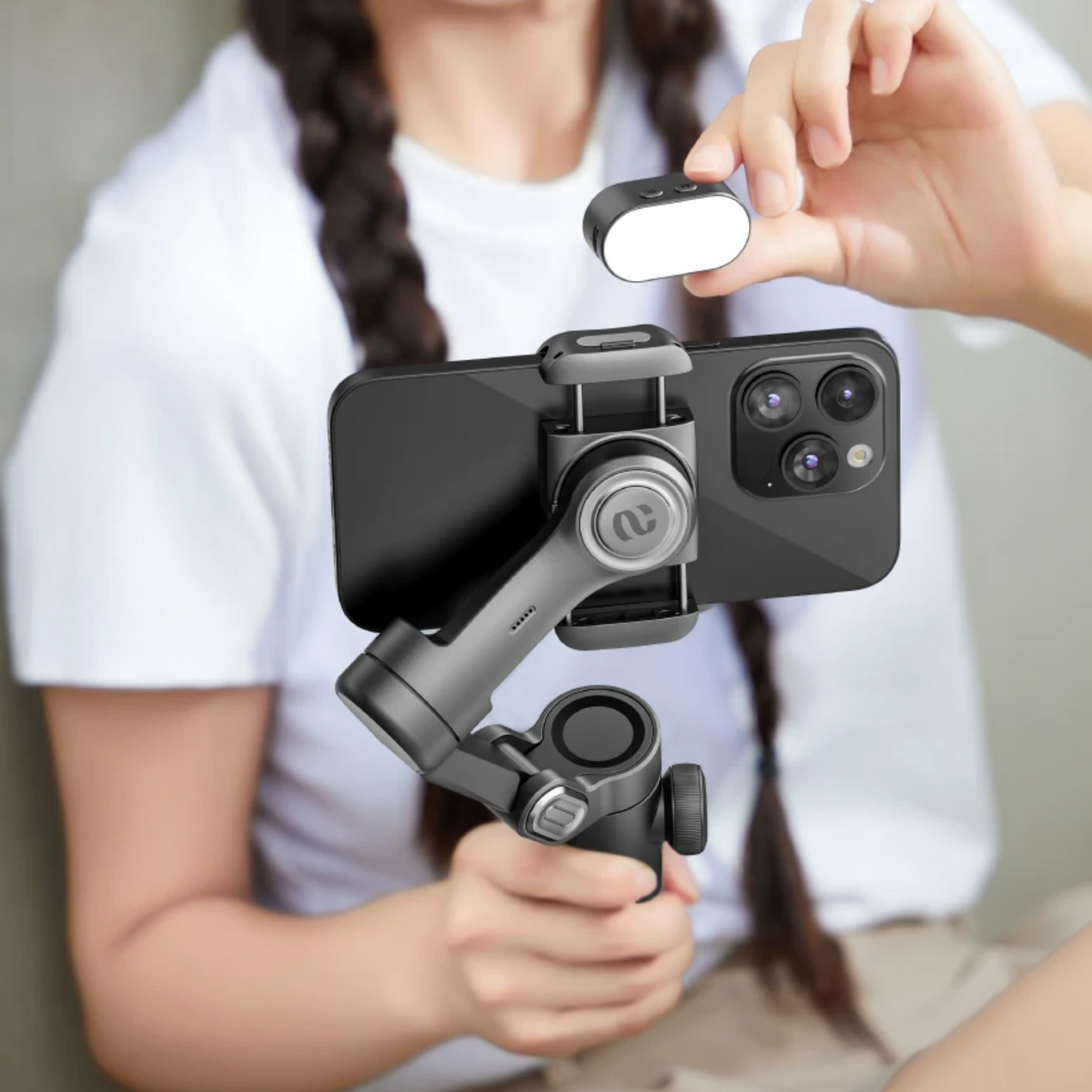 AOCHUAN 3-Axis Handheld Gimbal Stabilizer with Fill Light